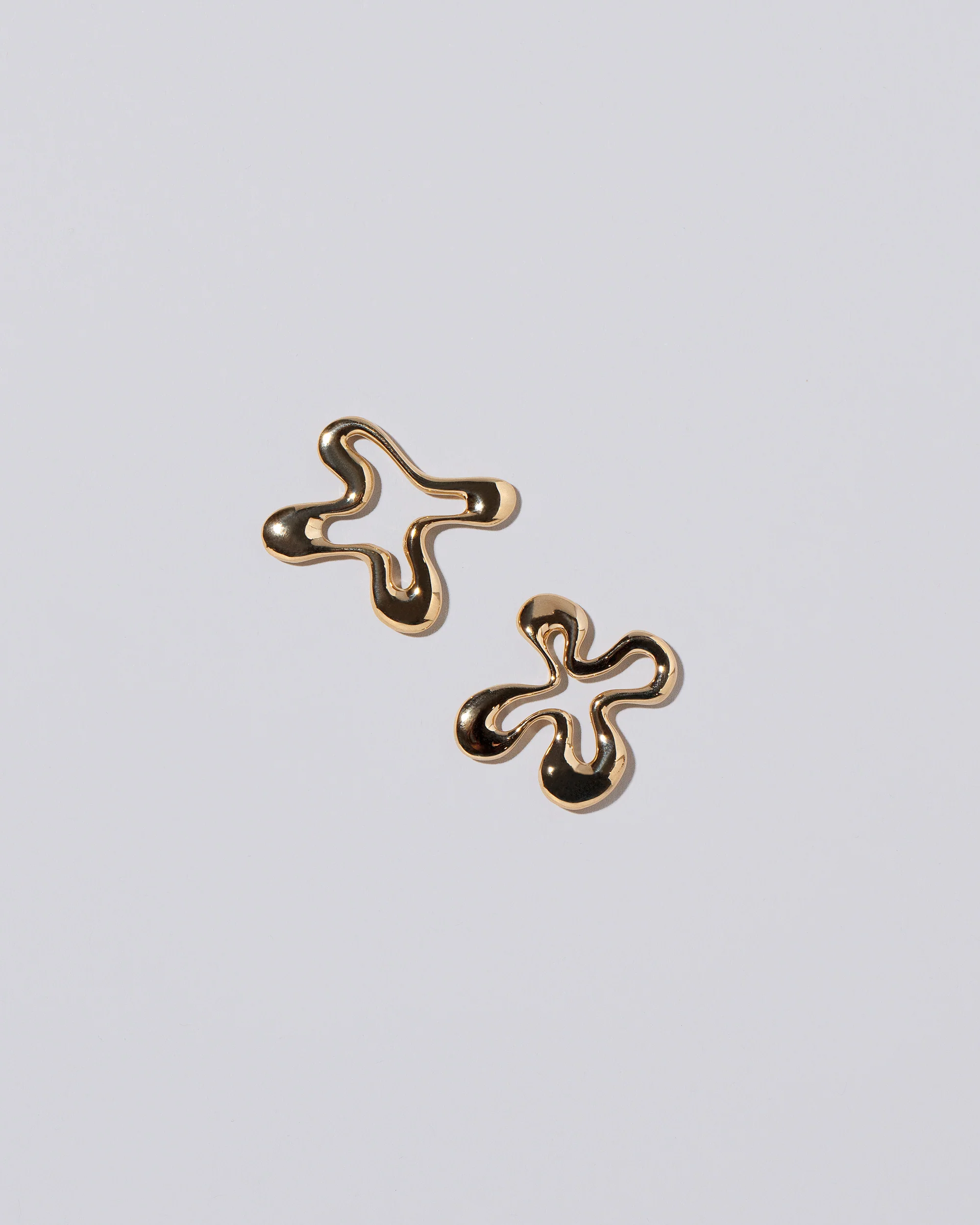 Snow Flowers Charm - Image 3