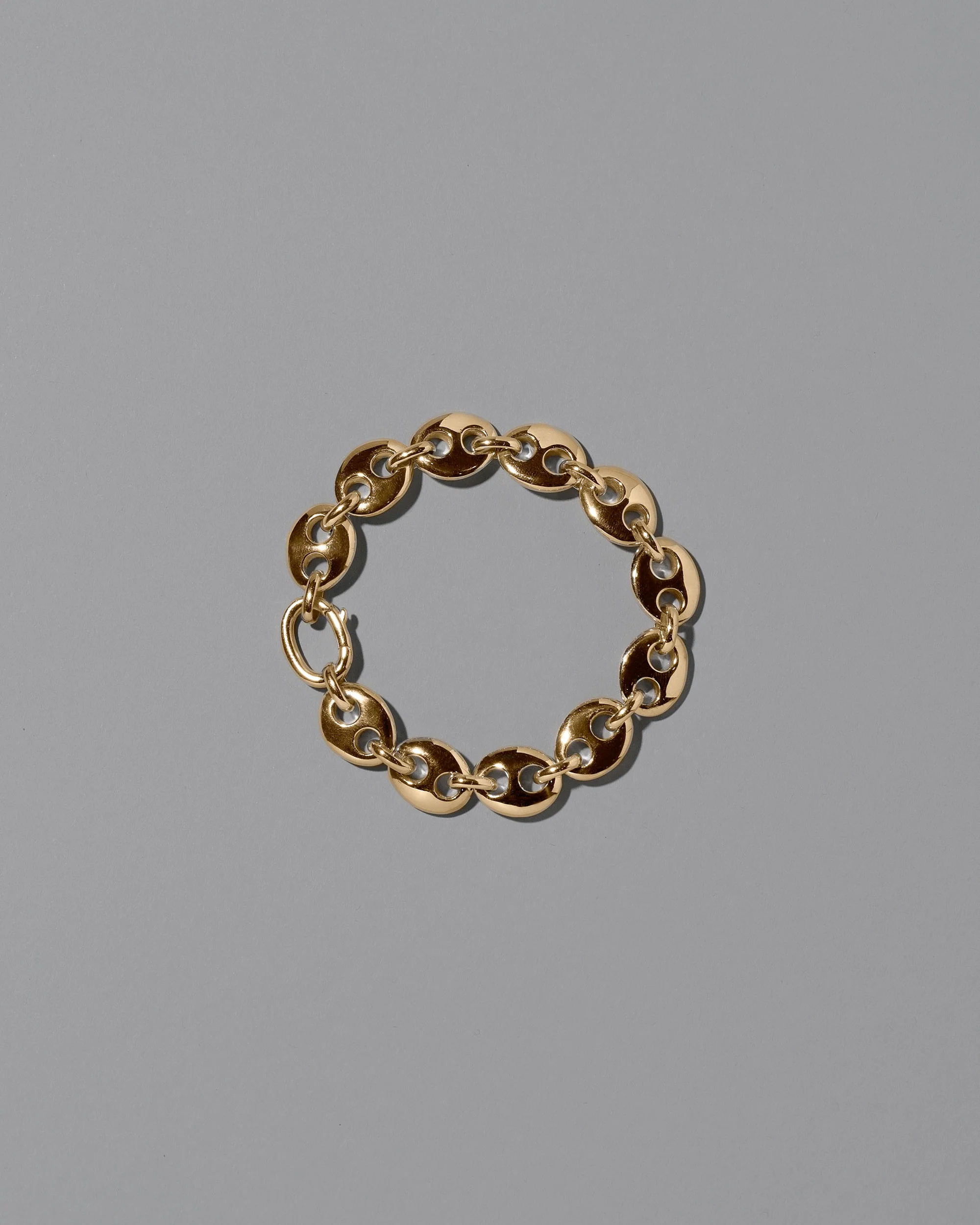 Bedrock Medium Bracelet - Solid Gold