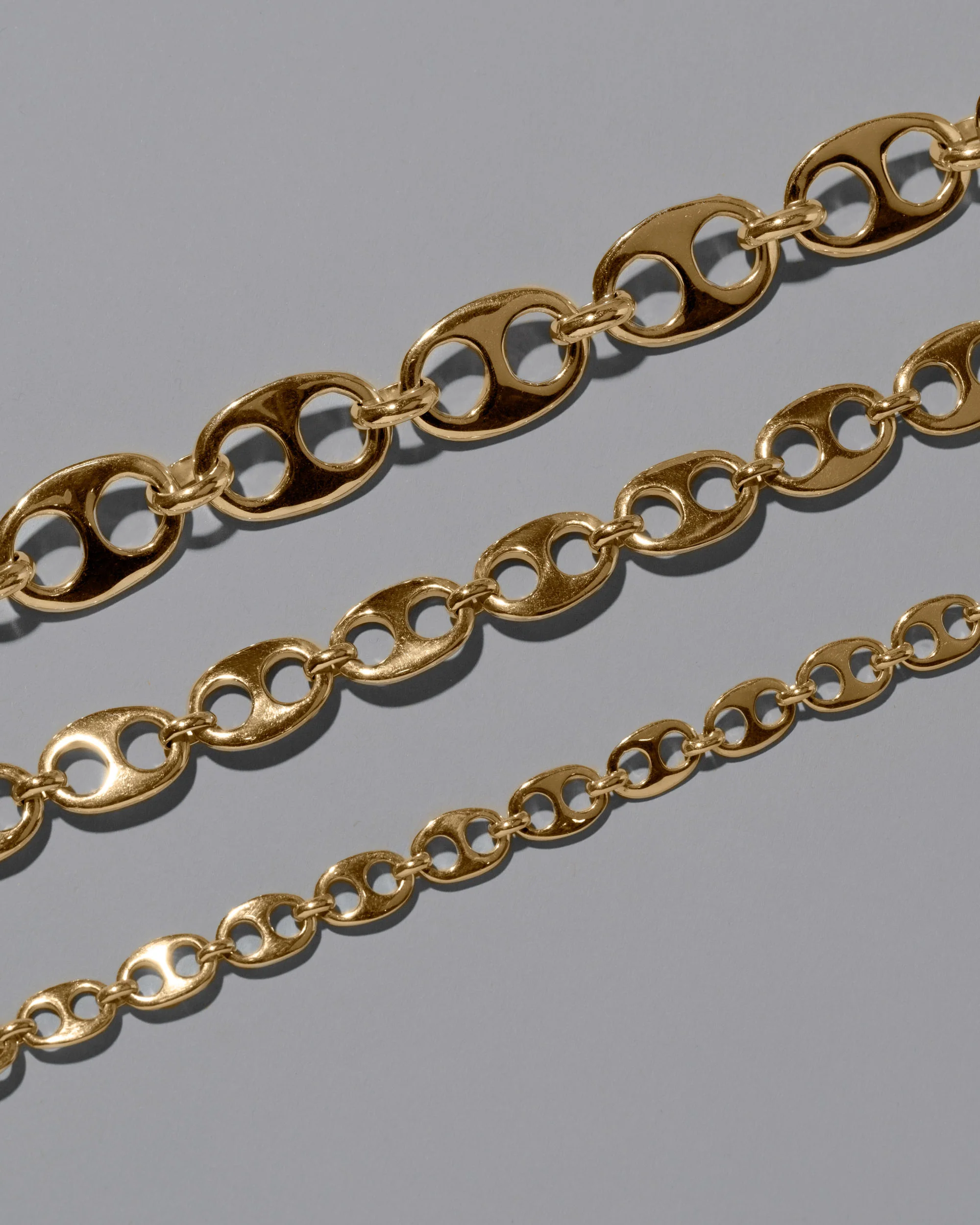 Yuba Medium Bracelet - Solid Gold - Image 2