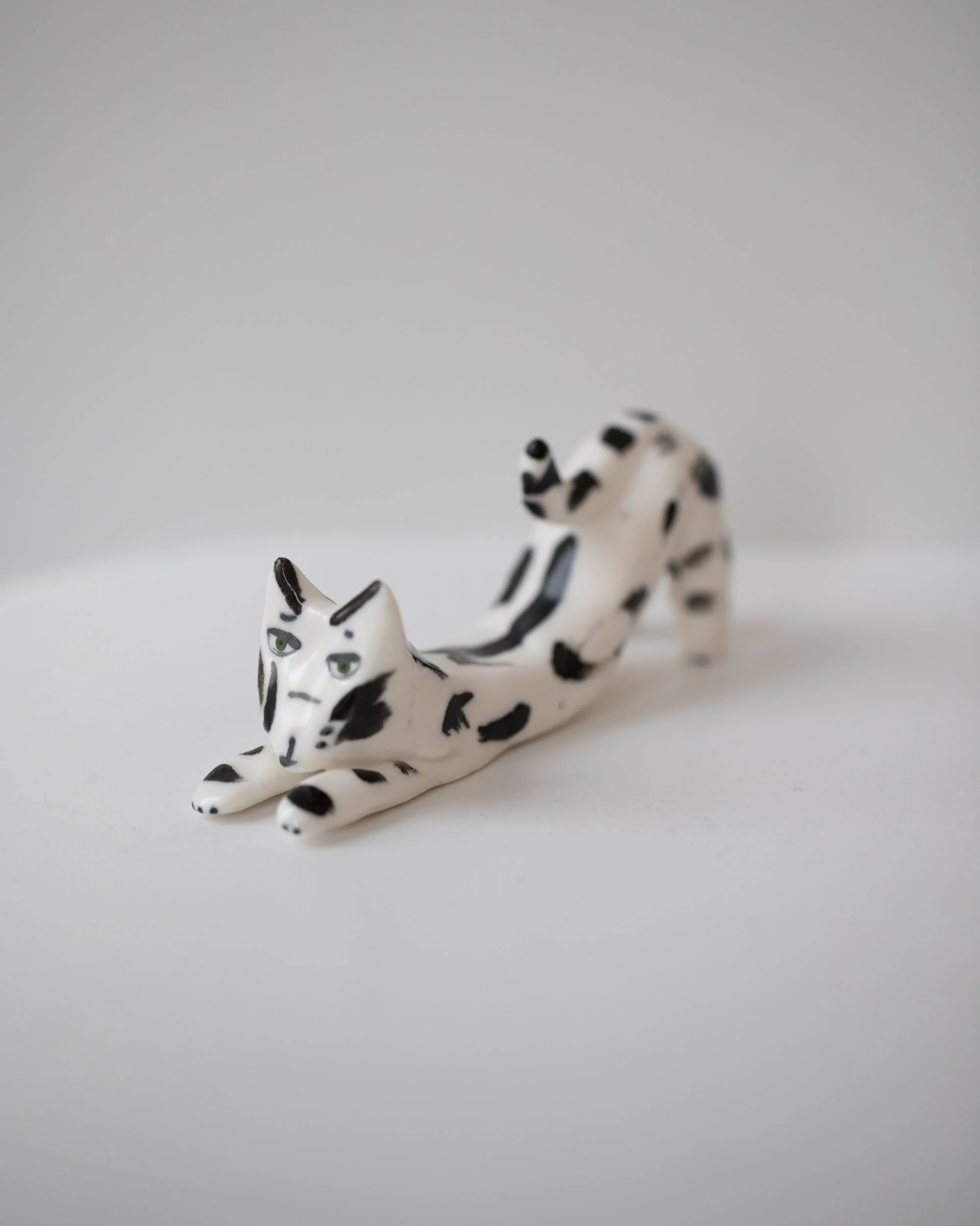 Black Spots Cat Ring Holder