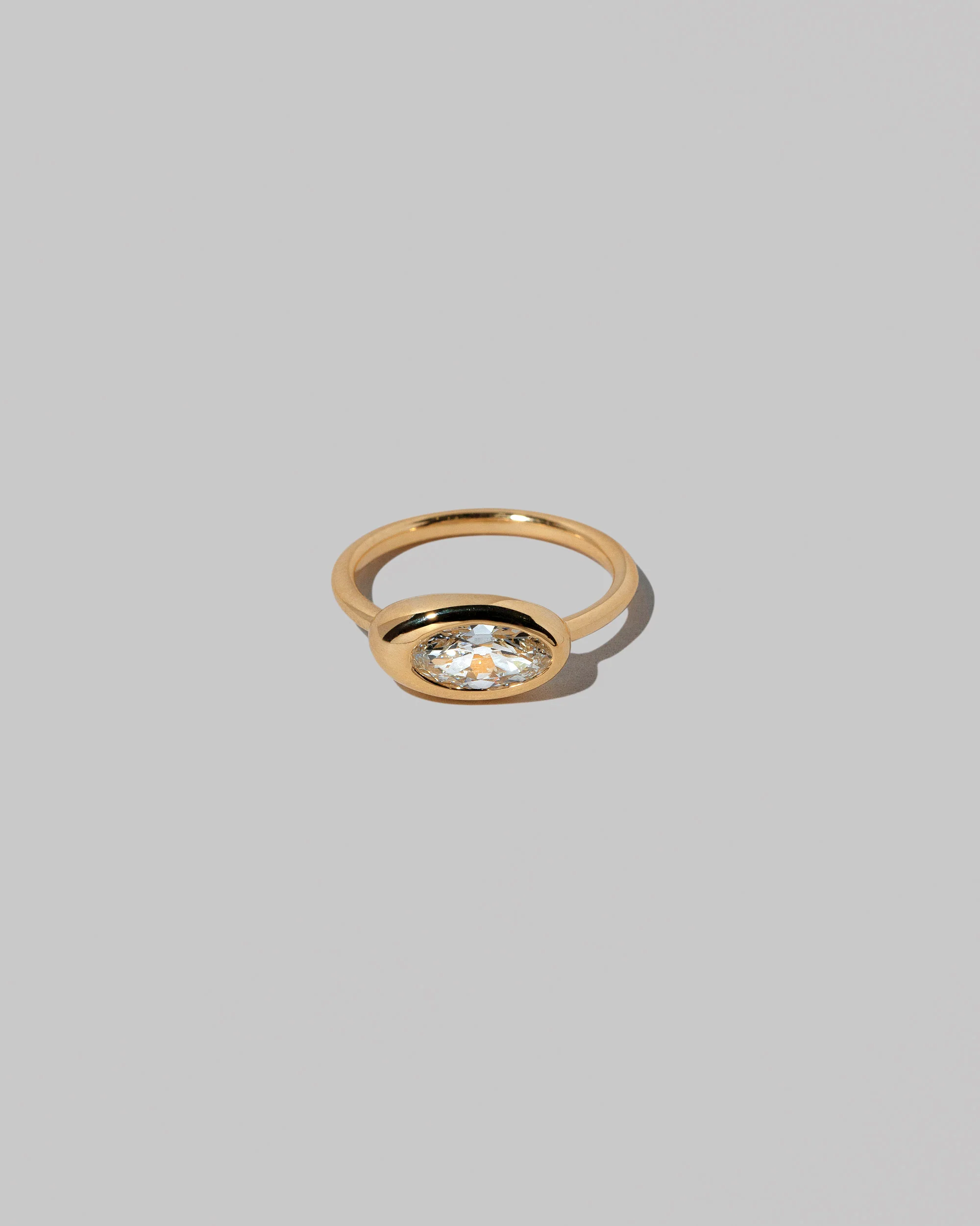 Equalize Ring - Moval White Diamond