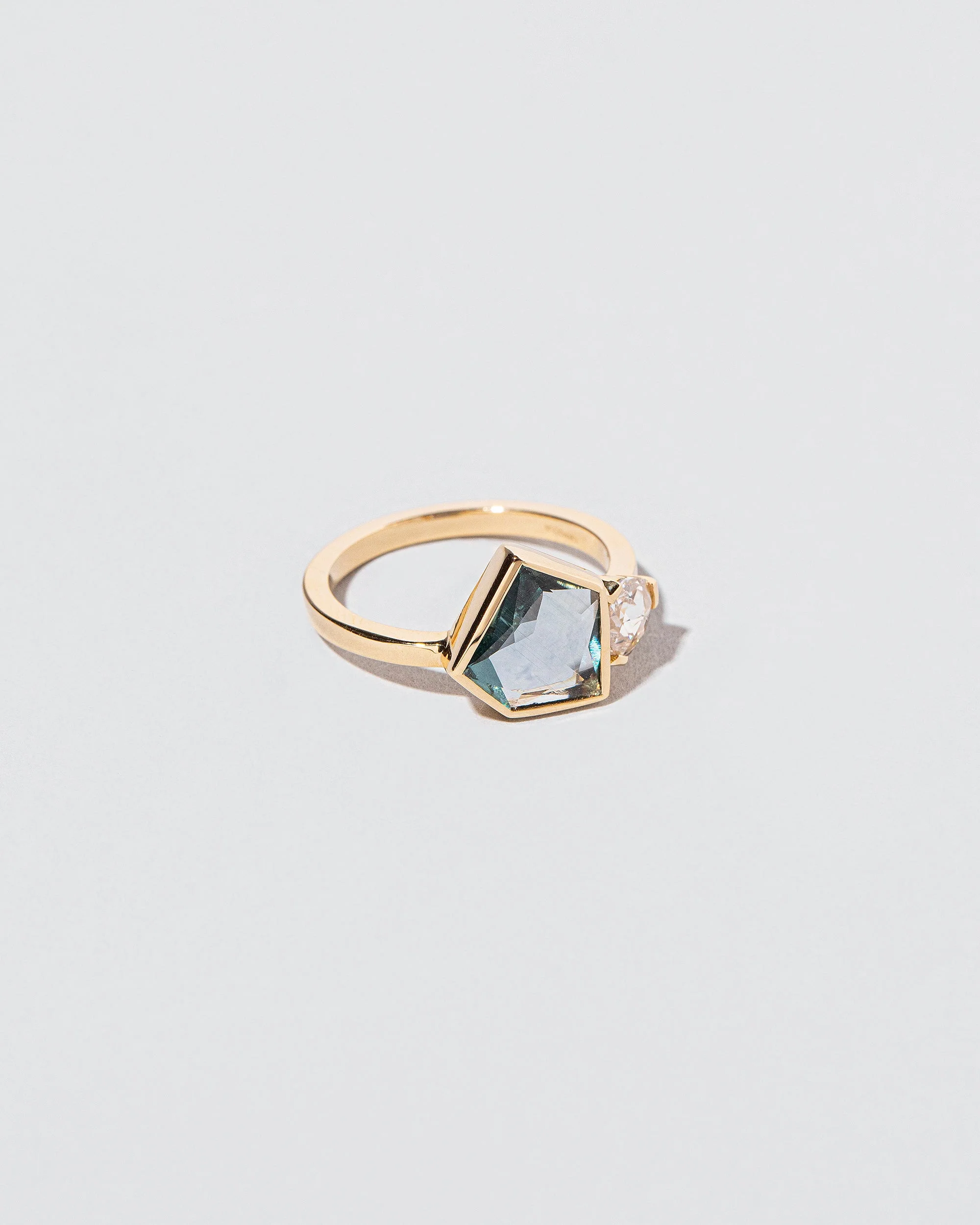 Grand Ring - Image 3