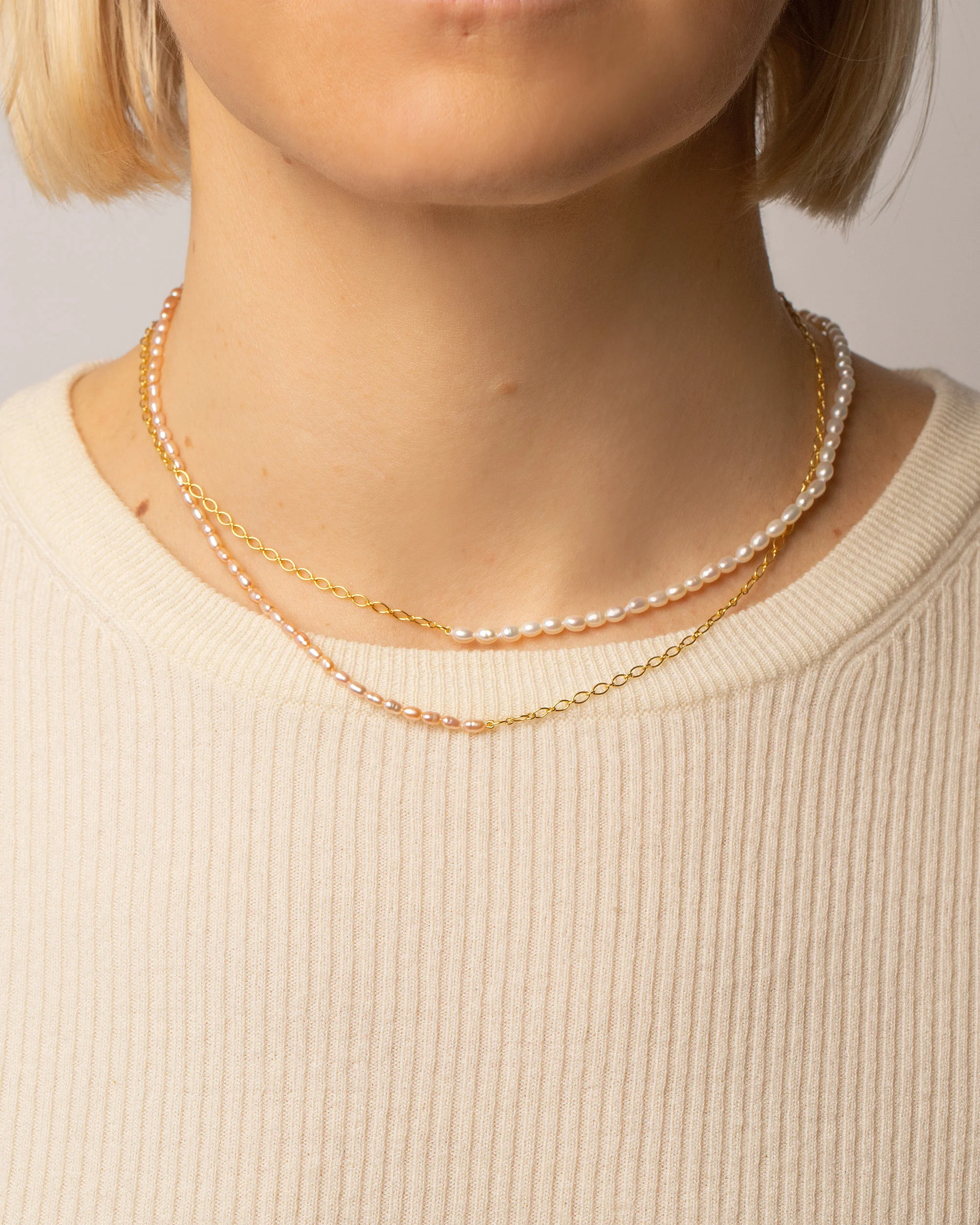 Half Oval Chain & Peony Seed Pearl Necklace - Image 3
