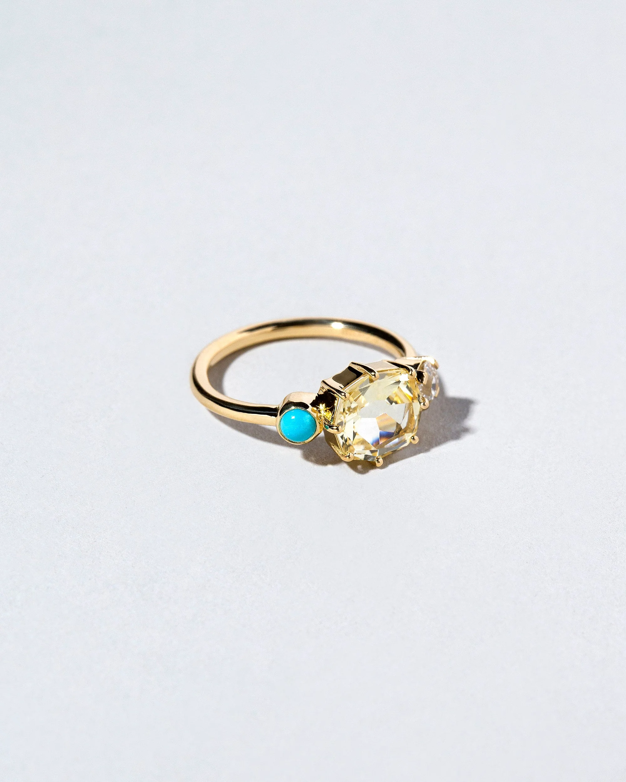 Howe Ring - Image 2