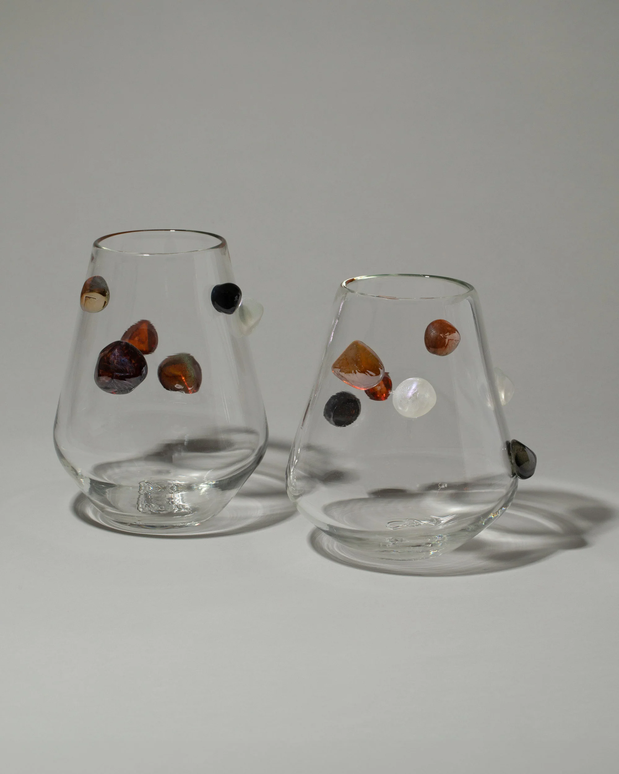 Oblique Rocks Vase - Image 2