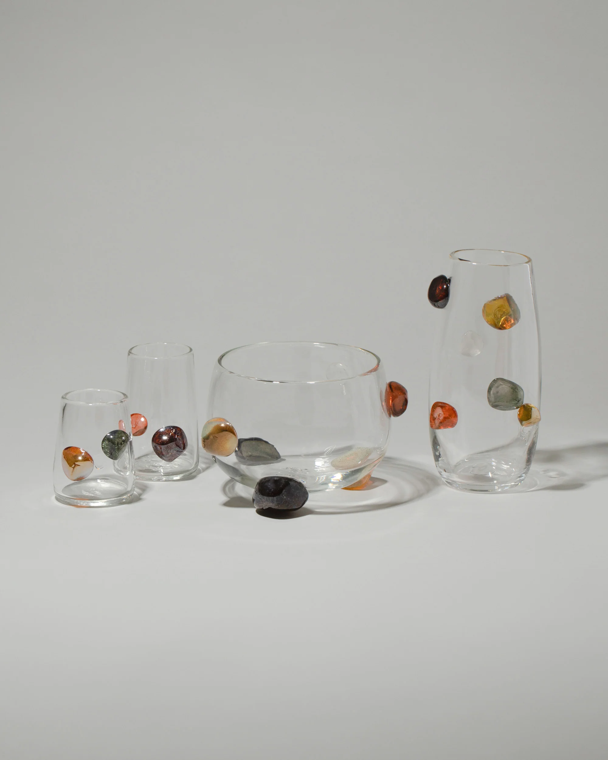Oblique Rocks Vase - Image 3