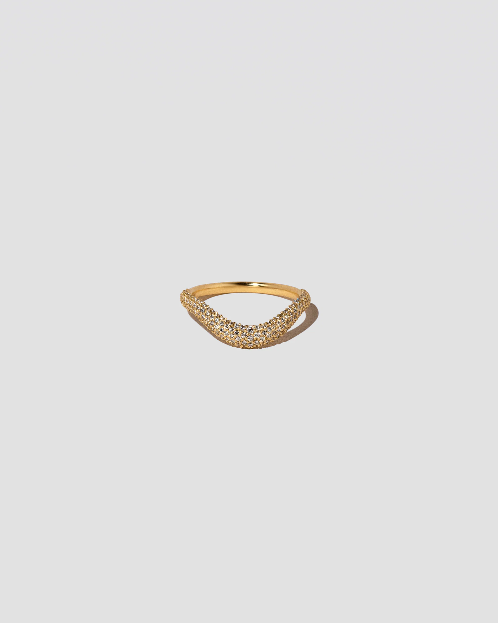 Pavé Thin Level Band