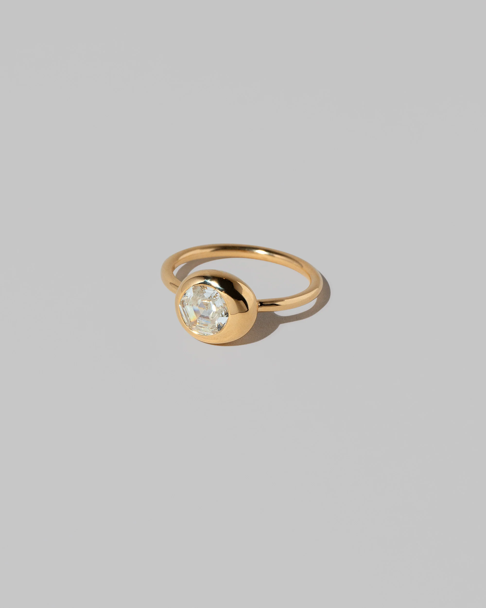Grand Level Ring - Step Cut Diamond - Image 3