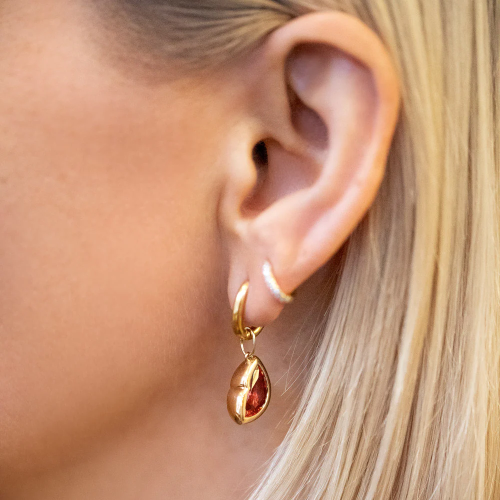 Red Lover's Kiss Charm - Image 3