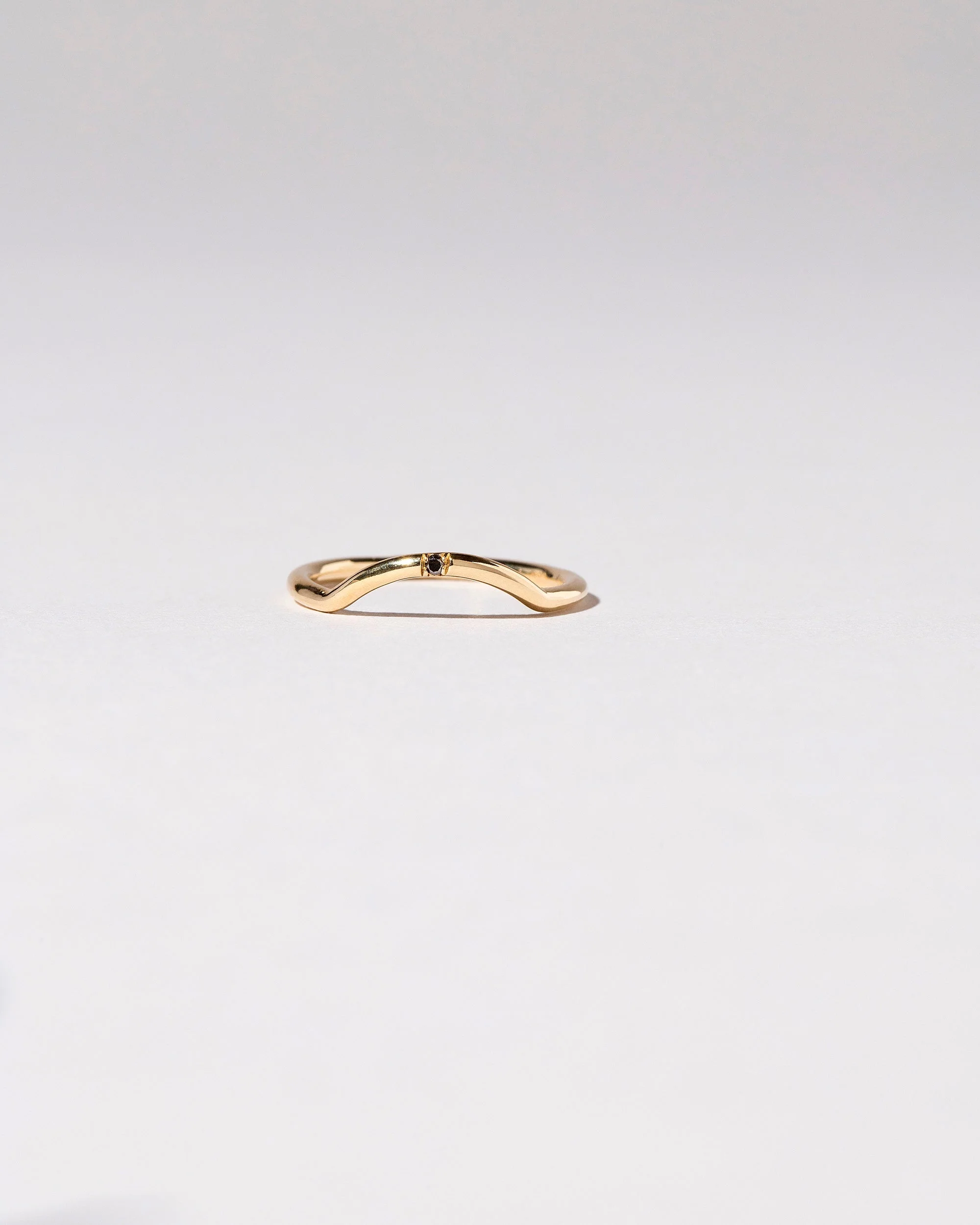 Mini Curve Band - Single Stone