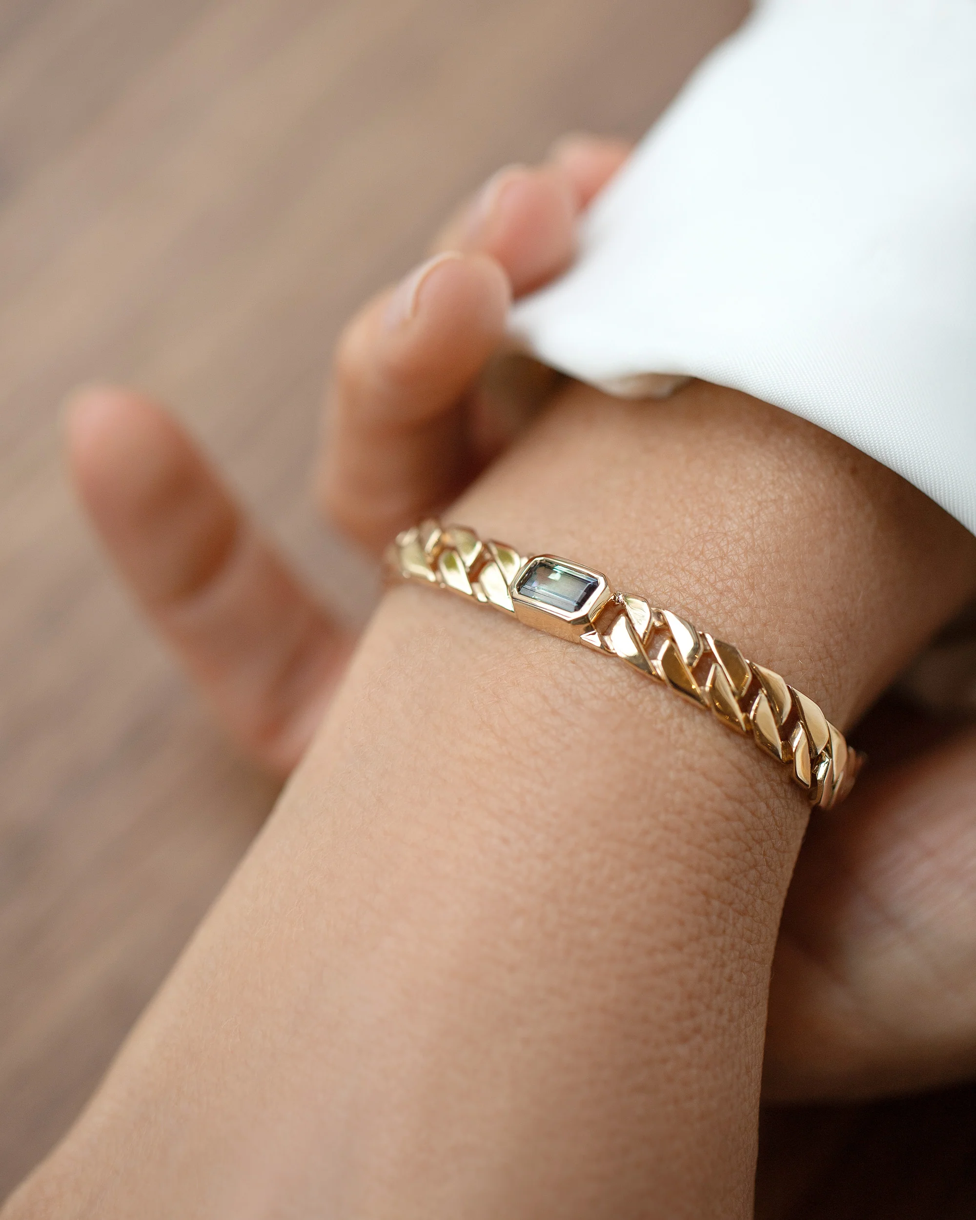 Identity Chain Bicolor Tanzanite Bracelet 002 - Image 3