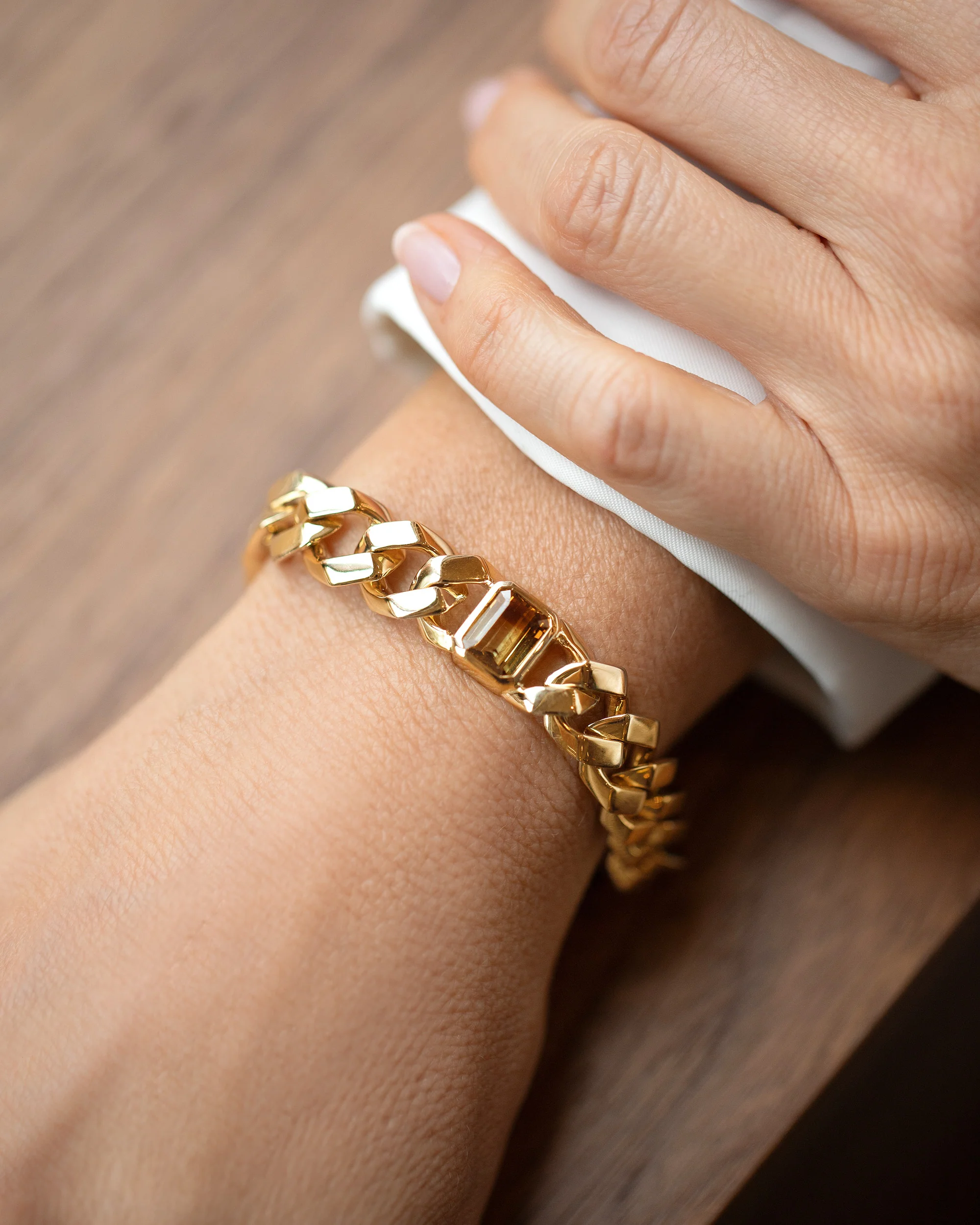 Identity Chain Bicolor Chrysoberyl Bracelet 001 - Image 4