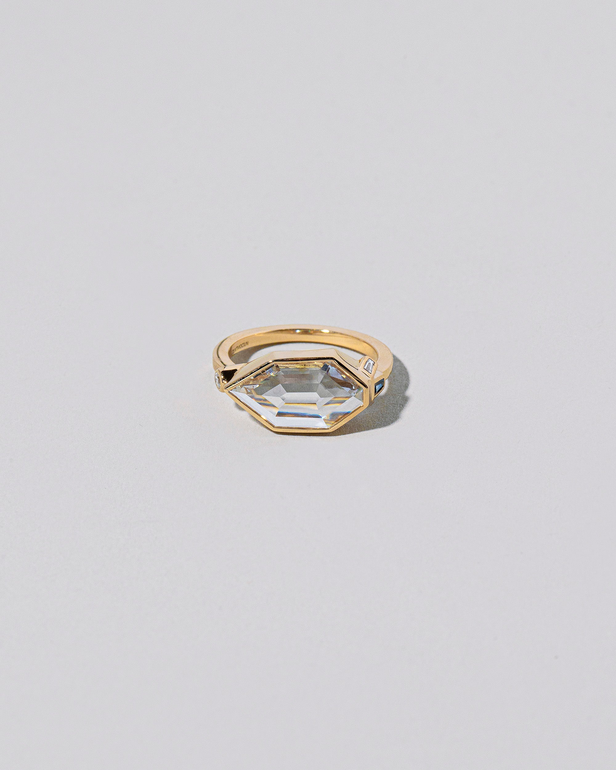 Okama Ring