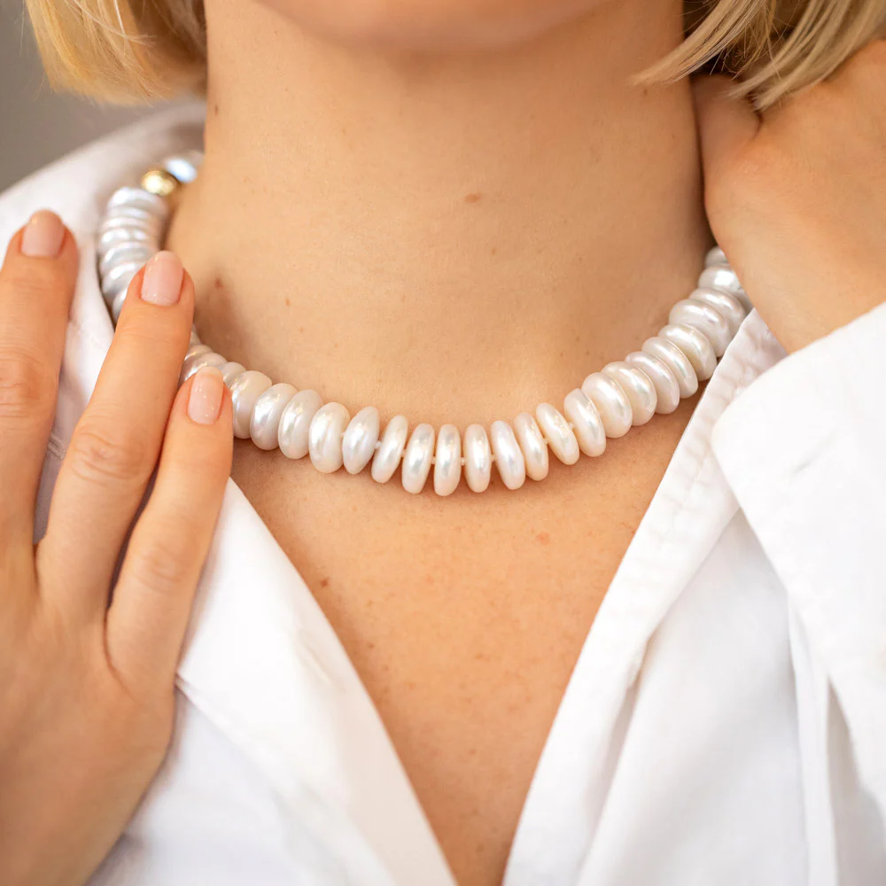 Snow Cap Pearl Necklace - Image 3
