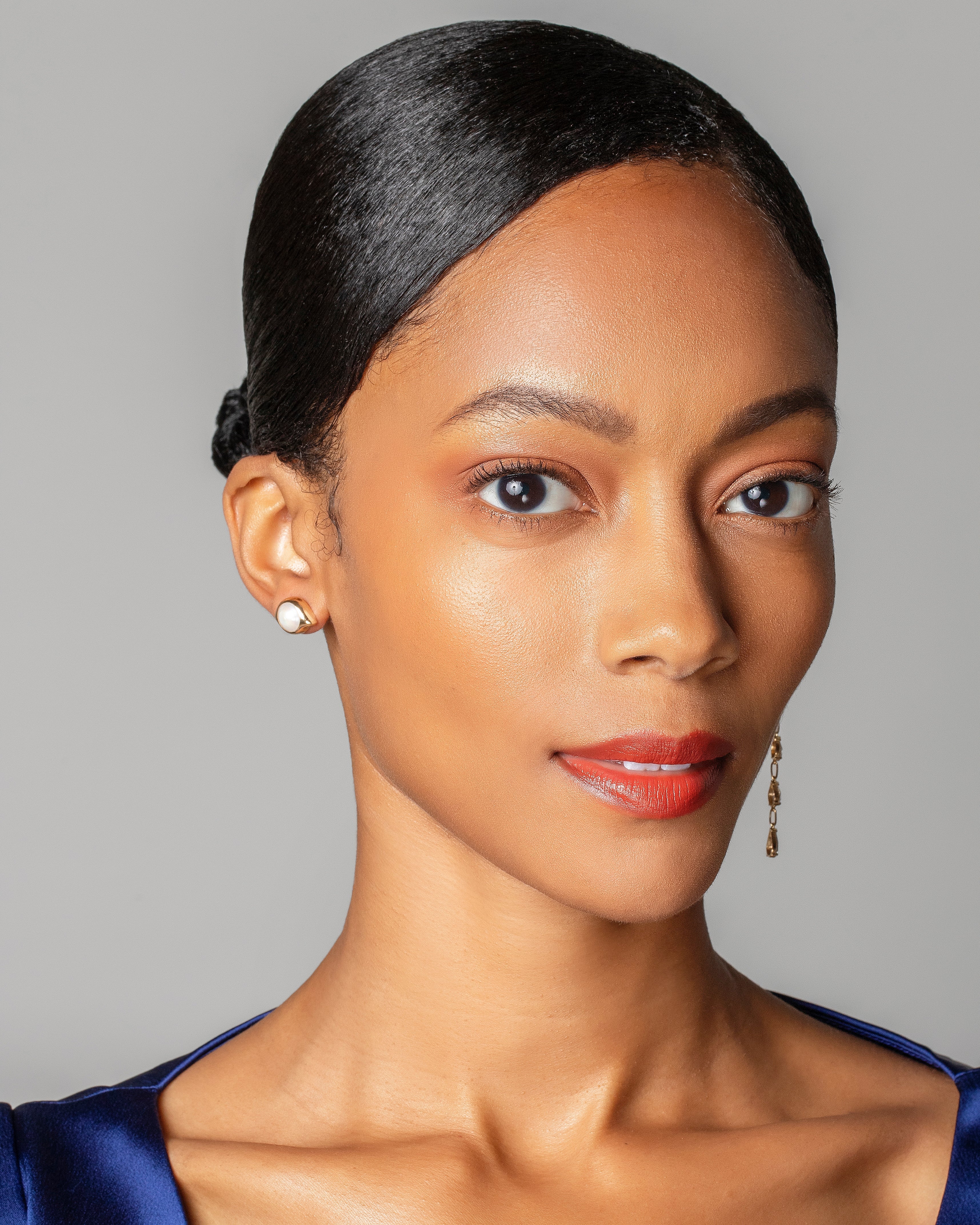 Pearl Transformation Earrings - Image 3