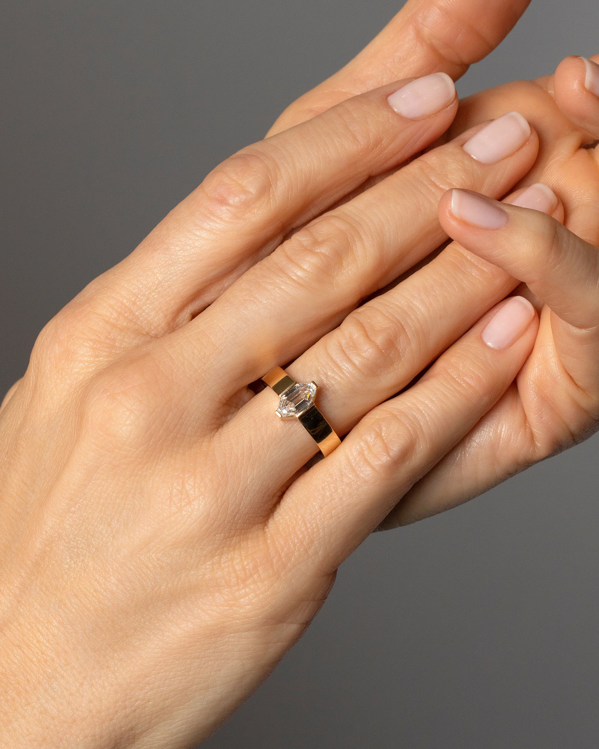 Close Ring - Image 4