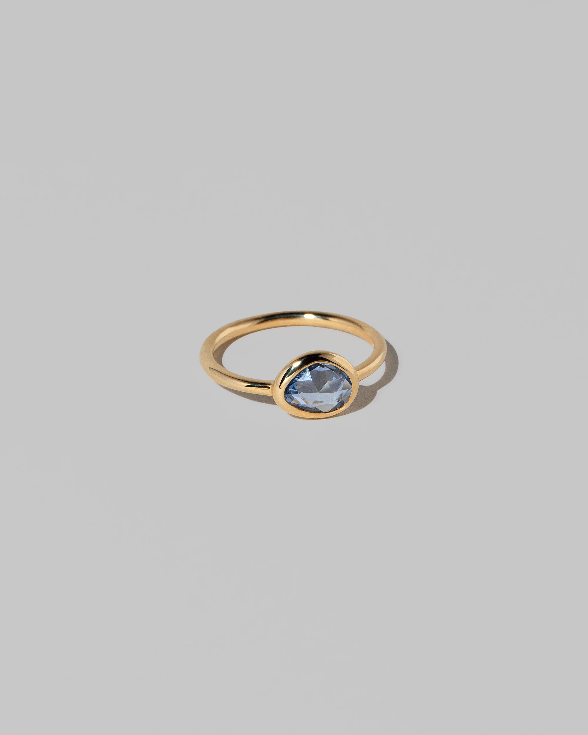 Gusher Blue Sapphire Ring 023 - Image 3