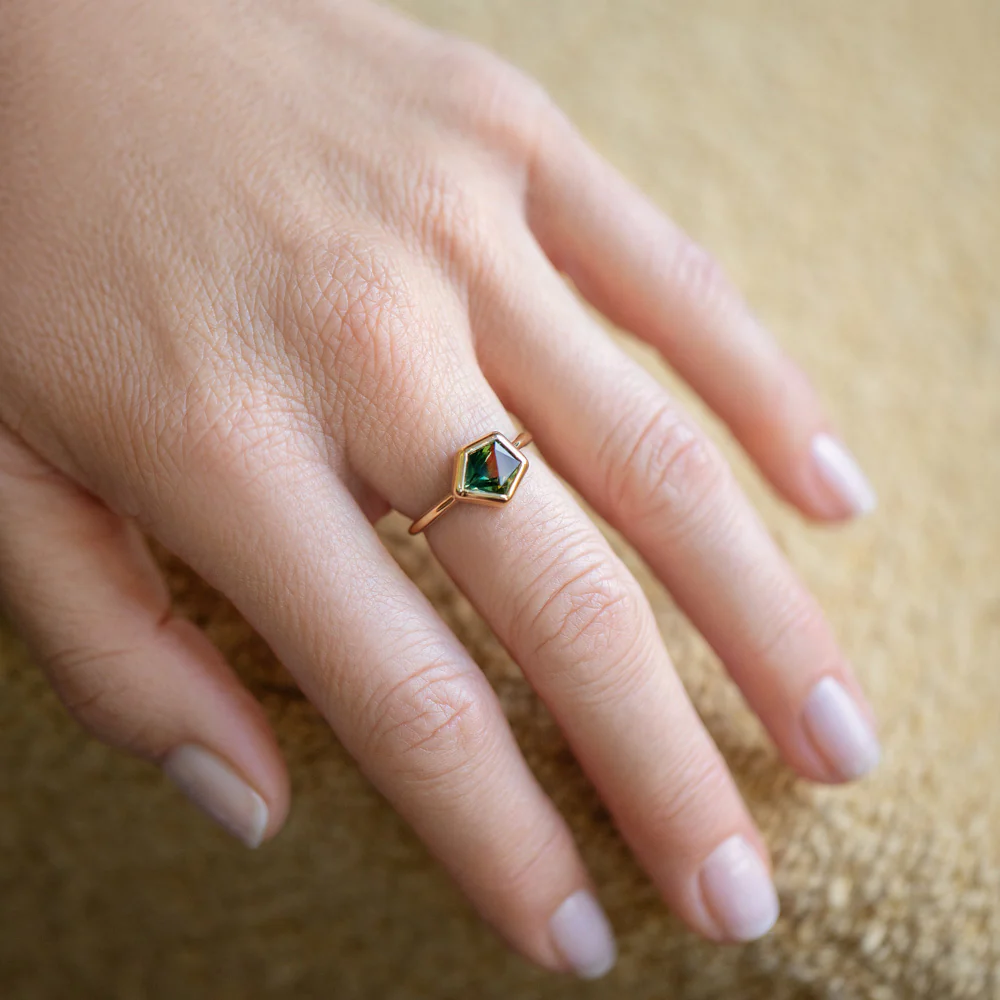 Geyser Bicolor Sapphire Ring 004 - Image 5