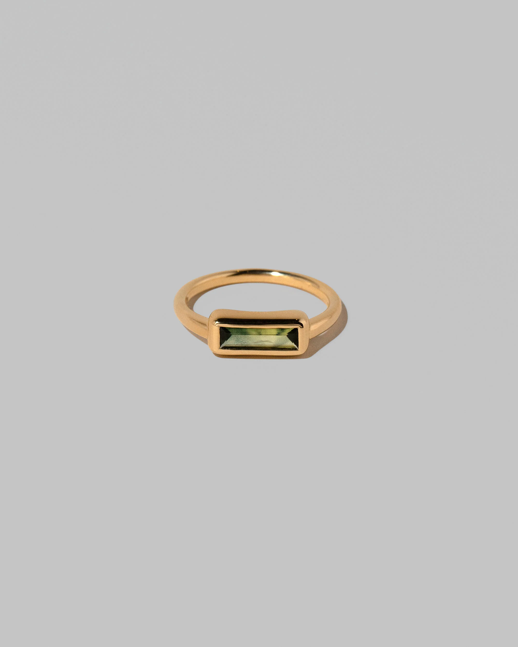 Geyser Bicolor Sapphire Ring 005