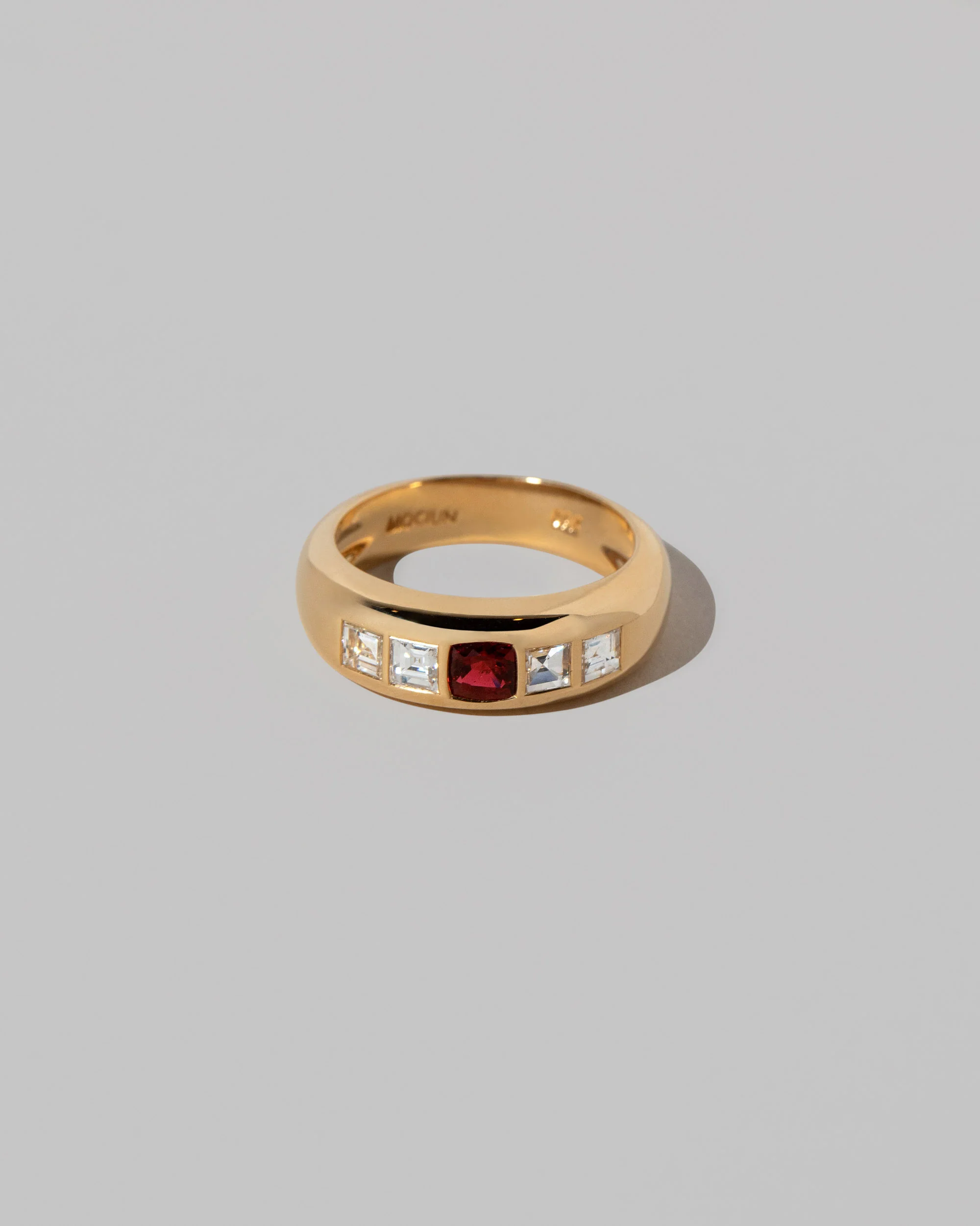 Element Ring