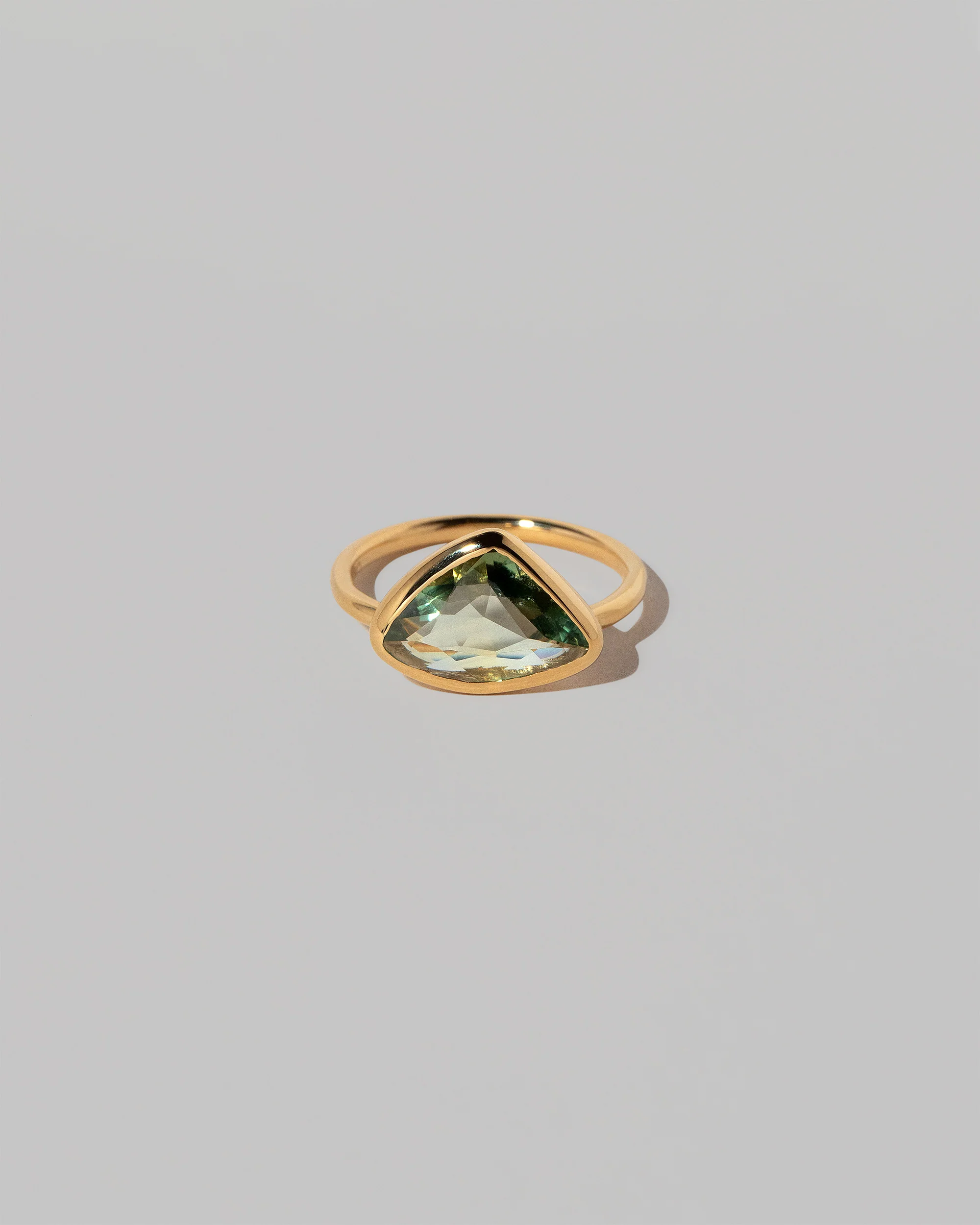 Gusher Green Sapphire Ring 036