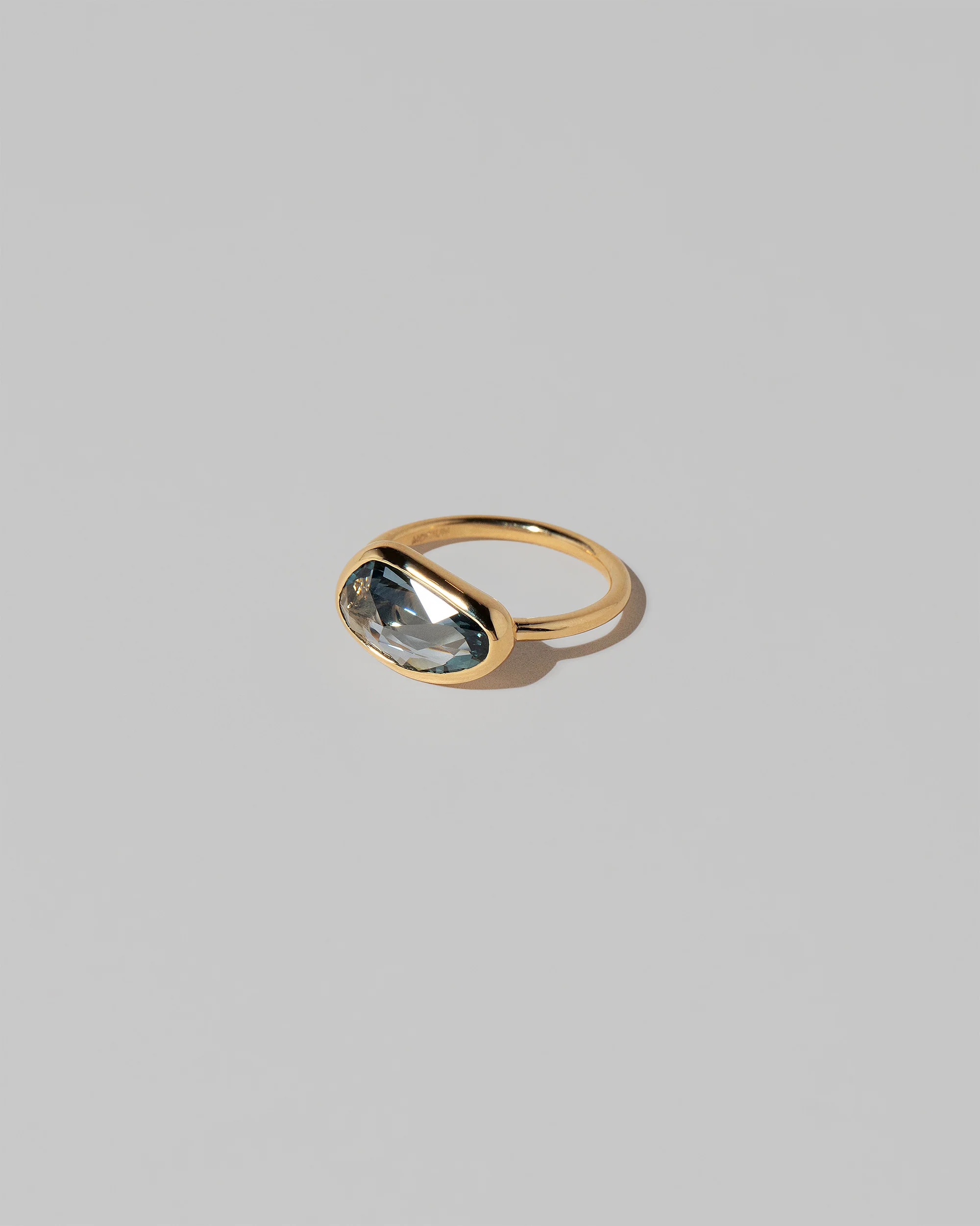 Gusher Teal Sapphire Ring 037 - Image 2