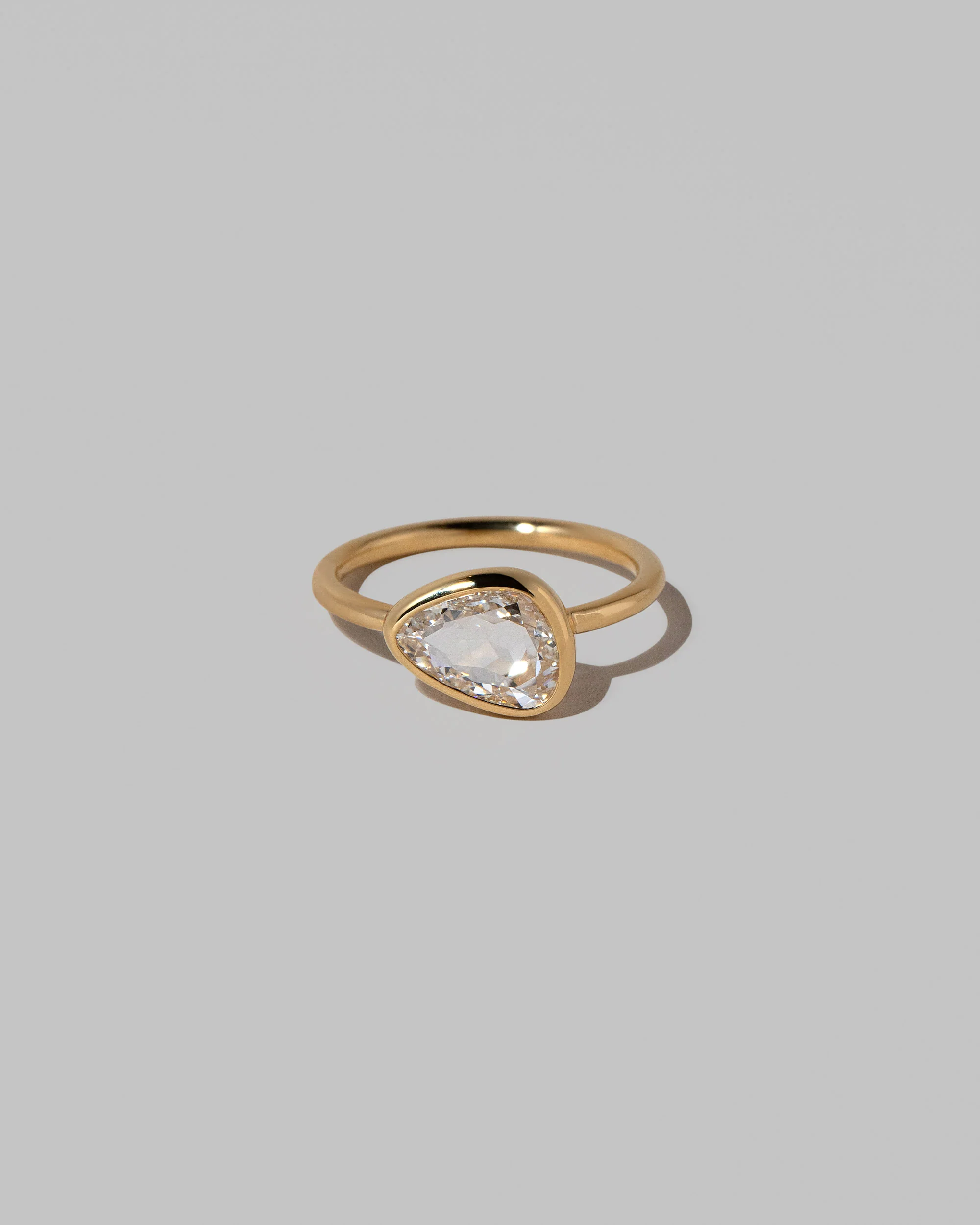 Gusher Diamond Ring 042