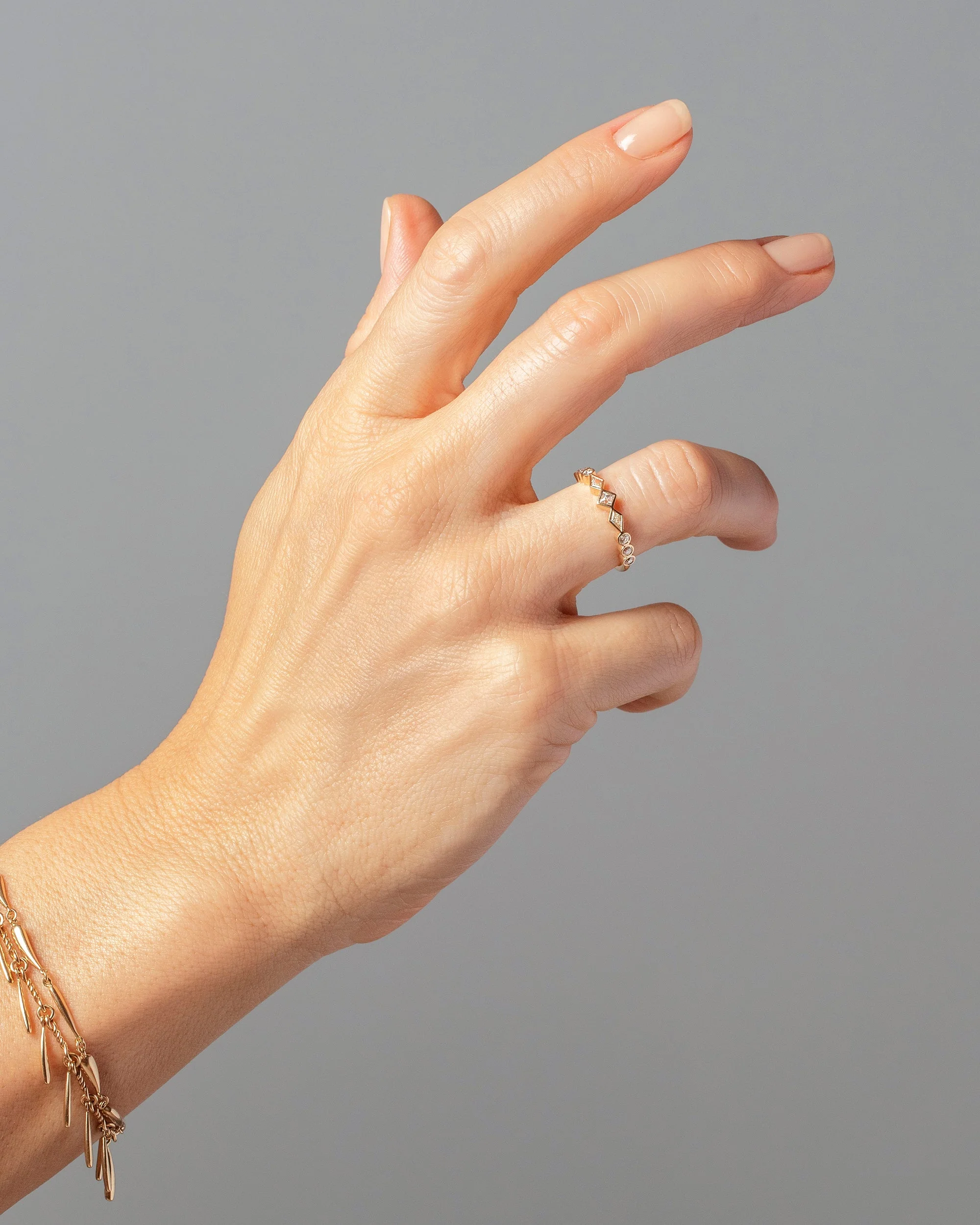 AUBE Band - Image 4
