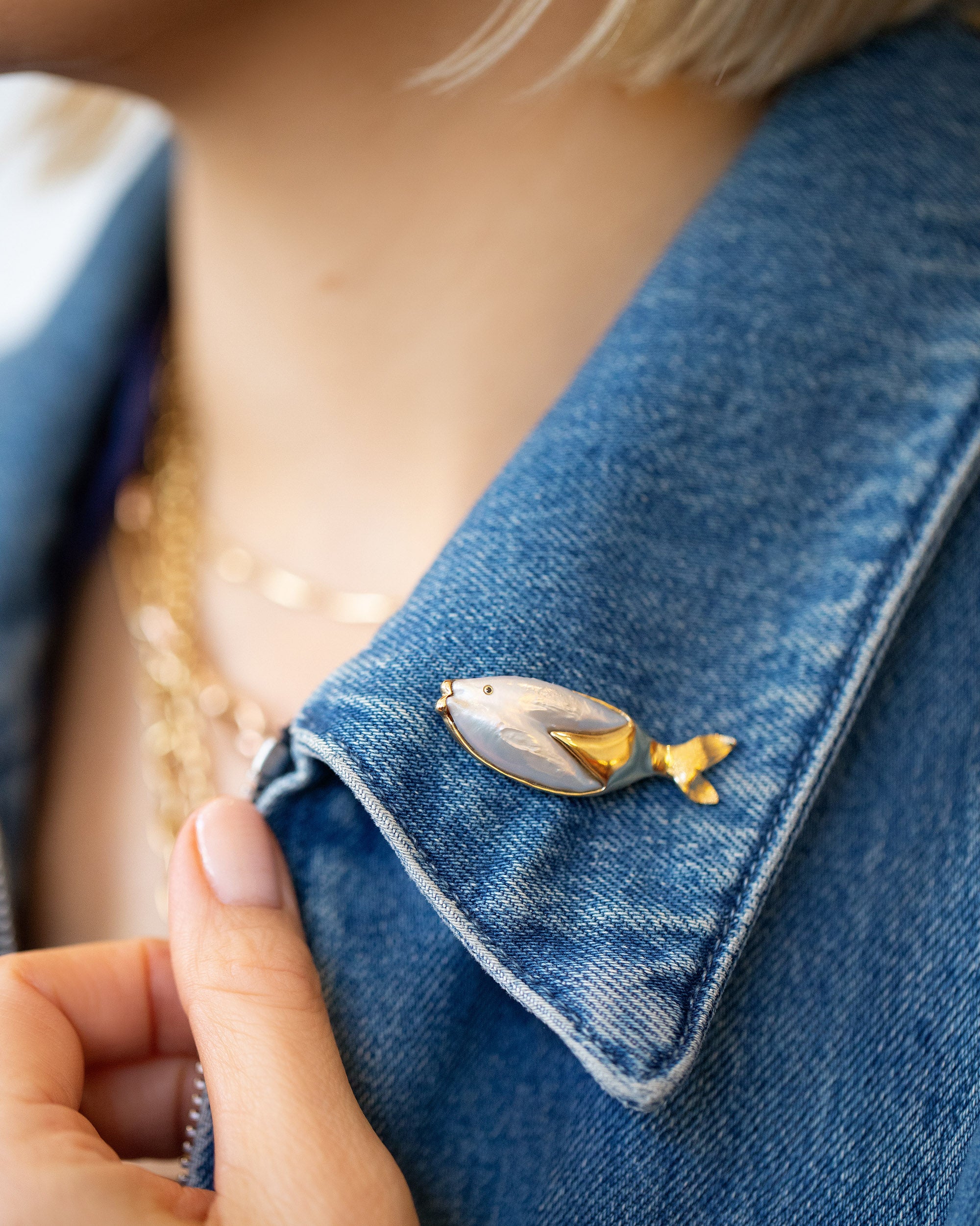 Frank Fish Brooch - Image 3