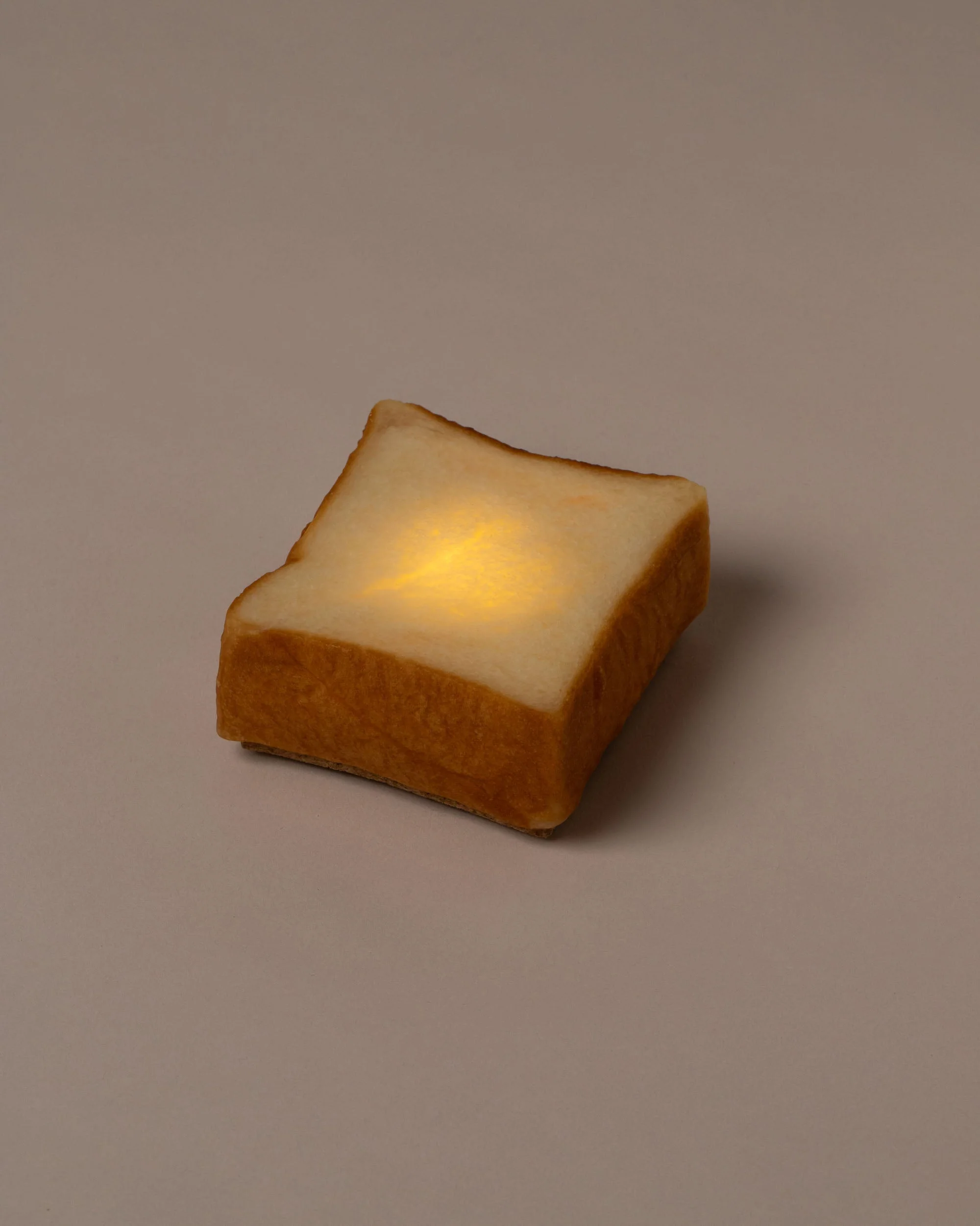 Toast Lamp - Image 4