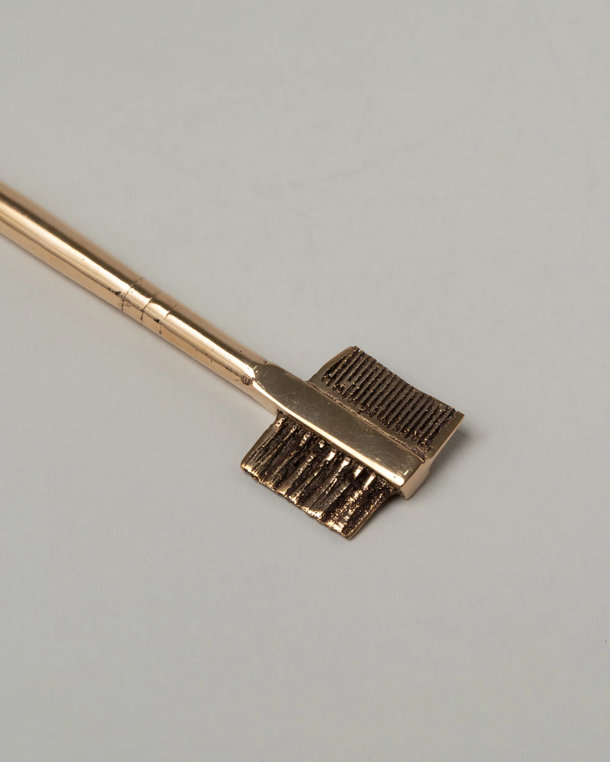 Cast Bronze Eyebrow Brush - Image 3