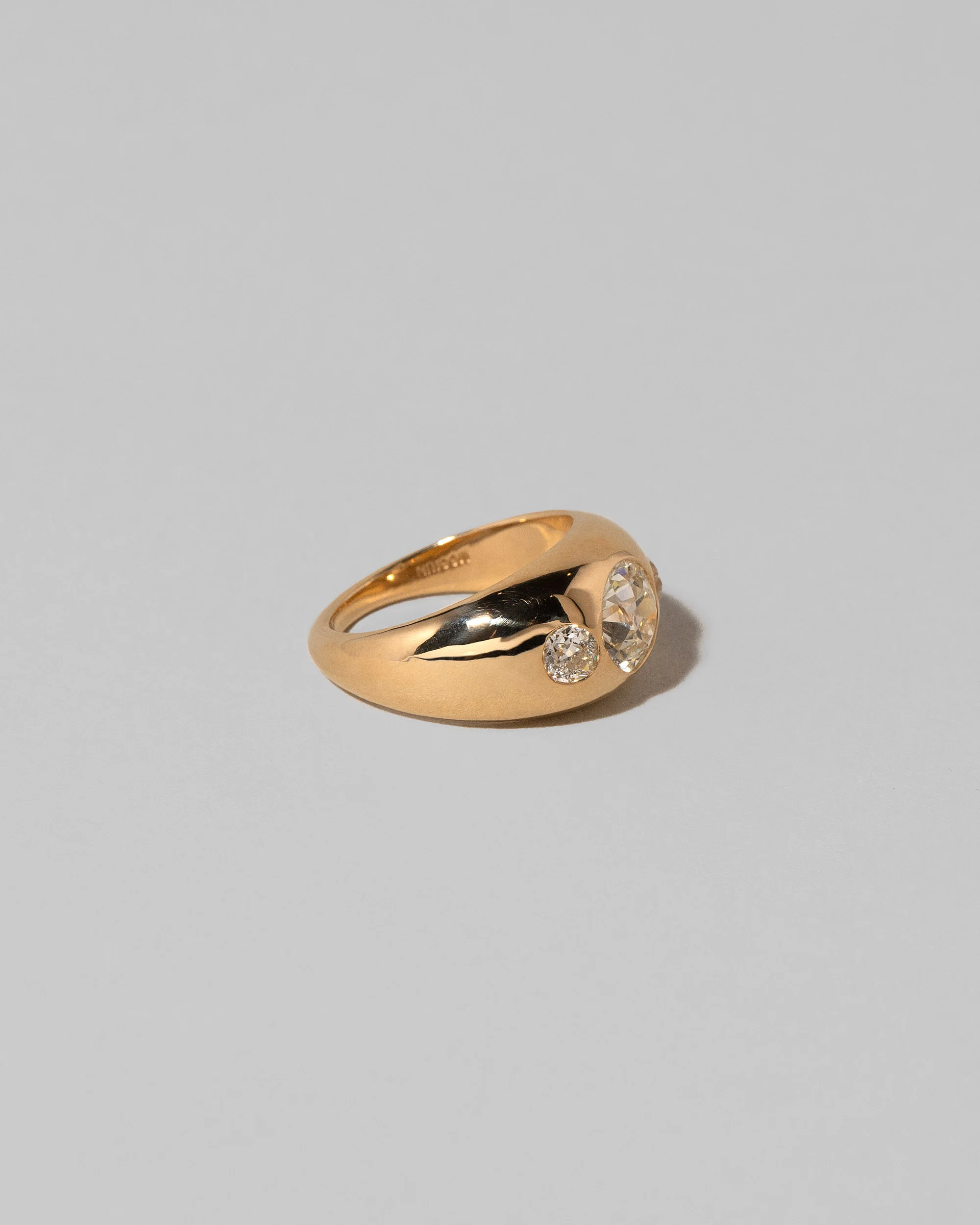 Saturn Ring - Diamond - Image 4