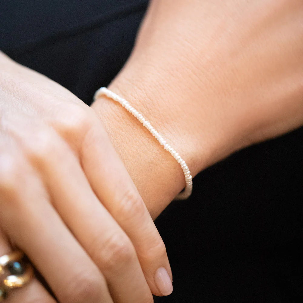 Pebble Seed Pearl Bracelet - Image 11