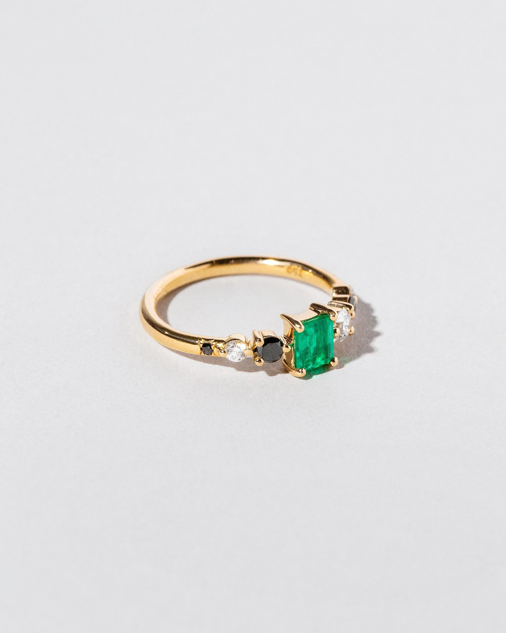 Seven Sisters Ring - Emerald - Image 3