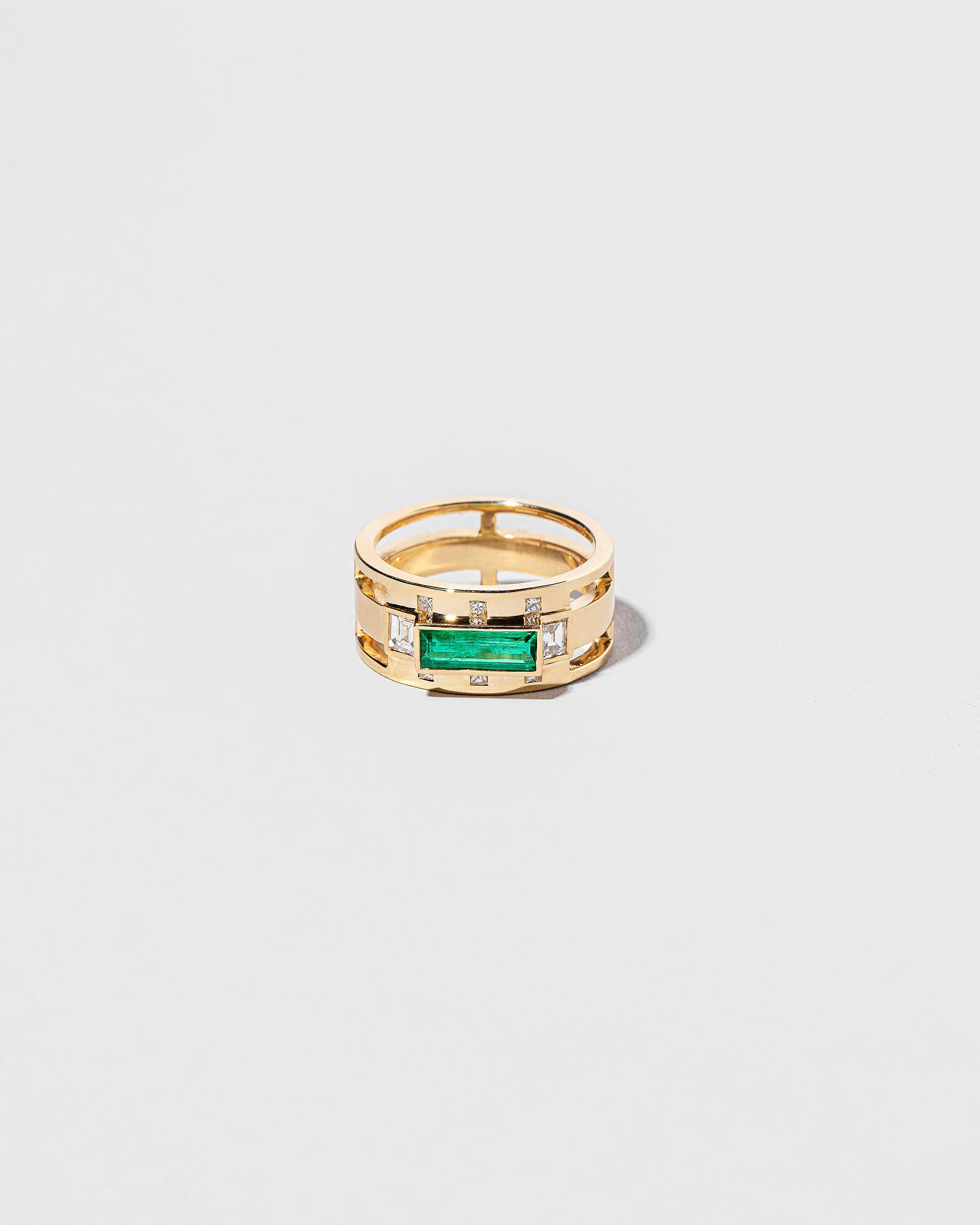 Sleeping Figure Ring
