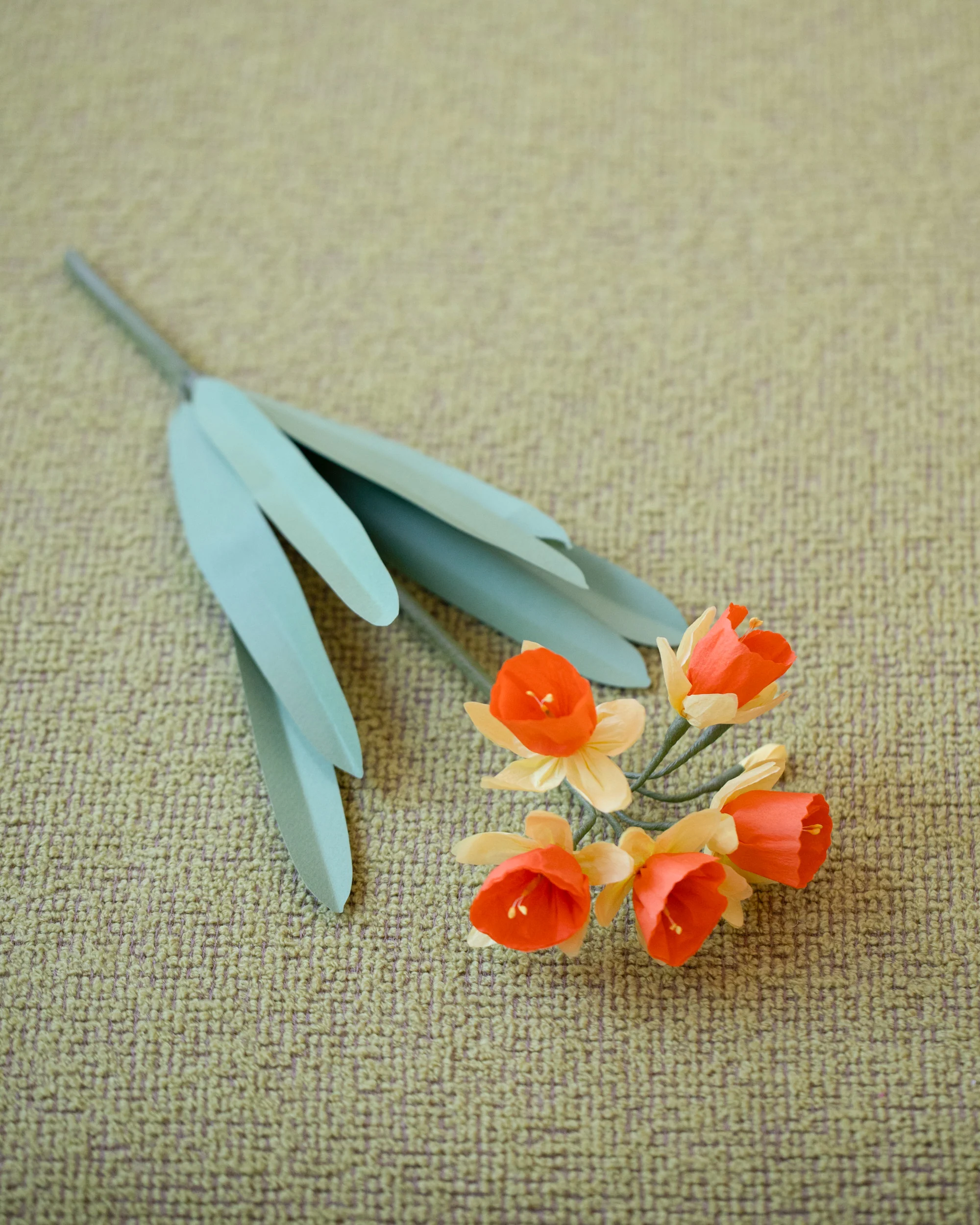 Paper Daffodil Stem