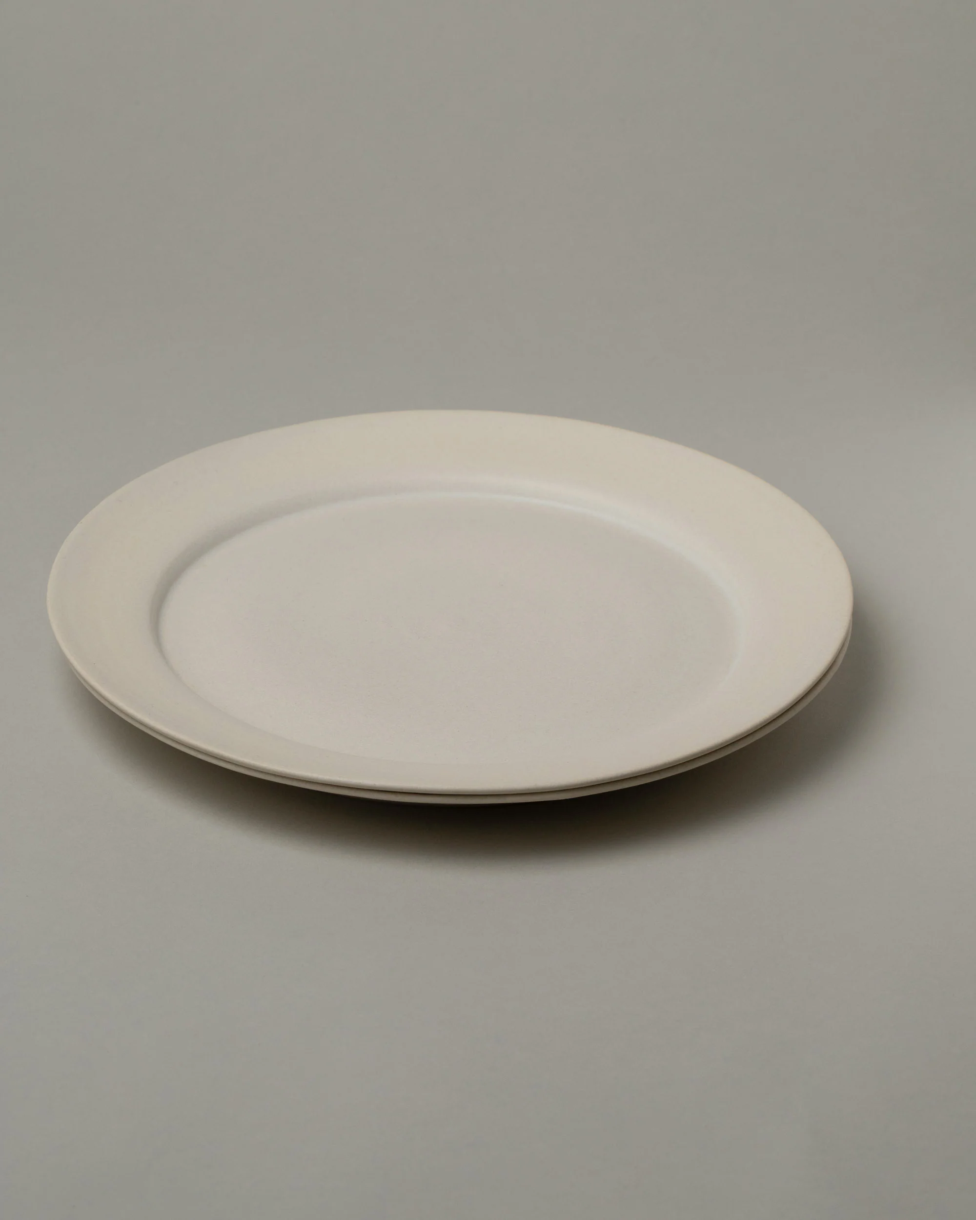 Dinner Plates Set - Image 2