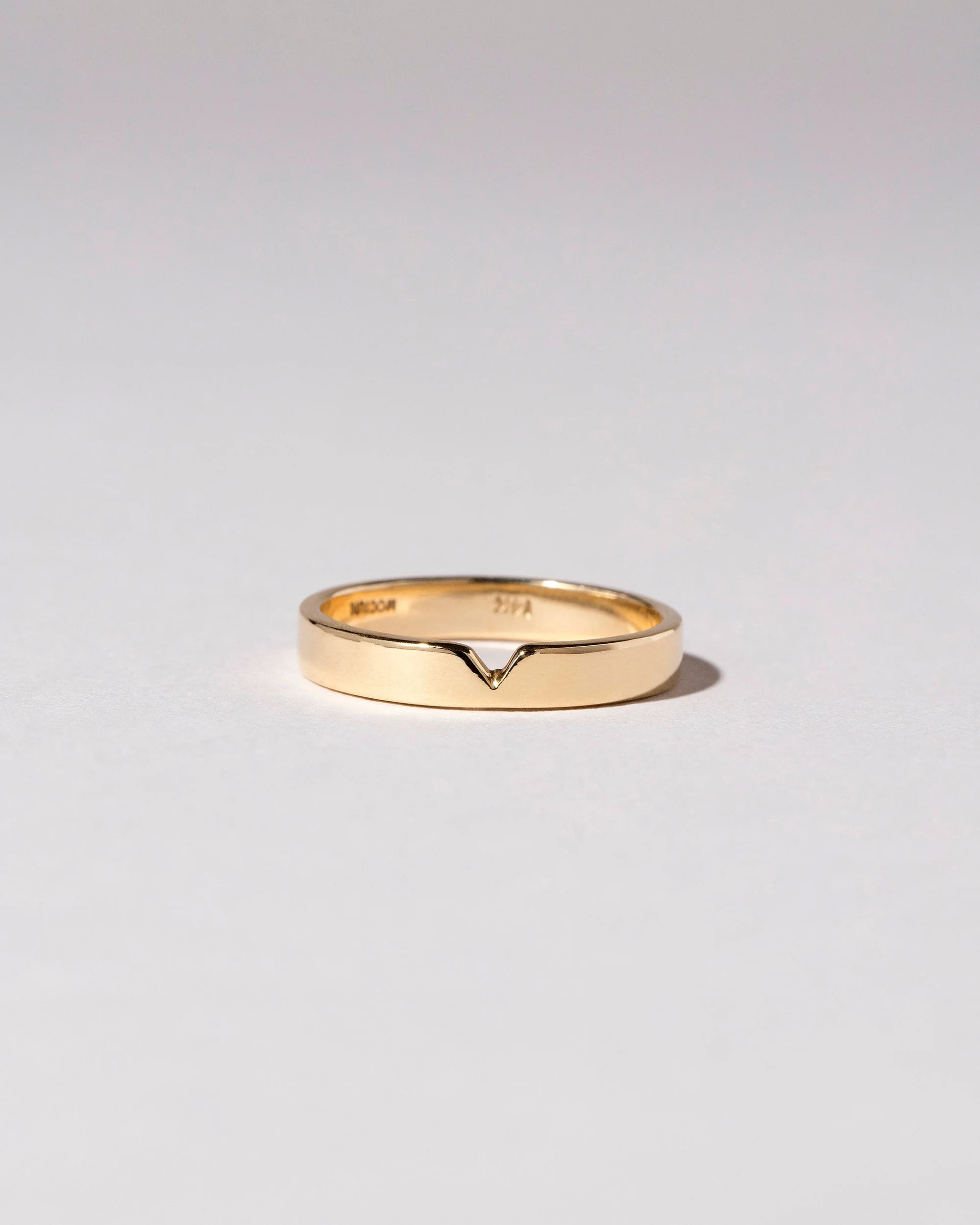 Triangle Notch Band - 4mm
