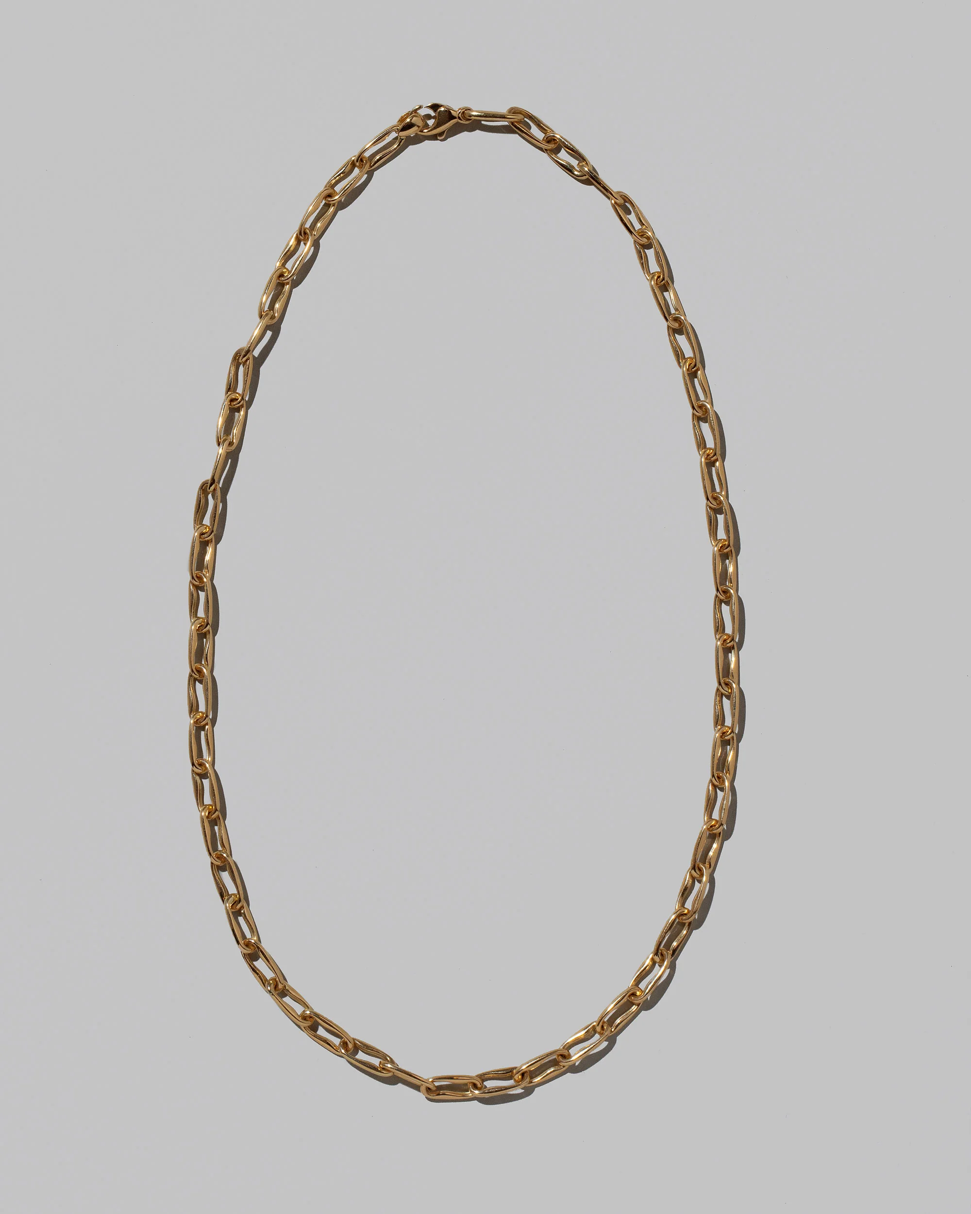 Wavy Link Chain Necklace